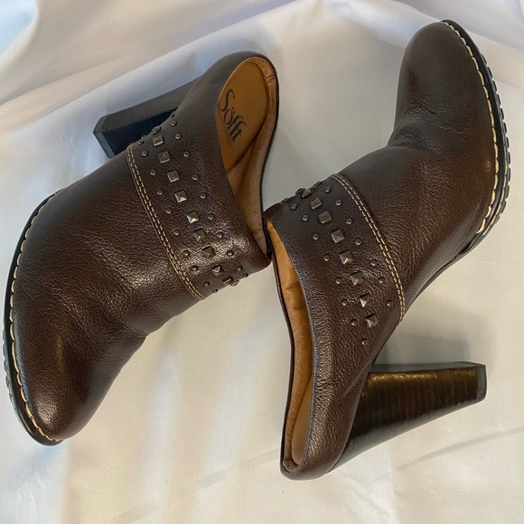 Sofft brown leather studded heeled mule size 7.5. Very gently used. - Picture 4 of 16
